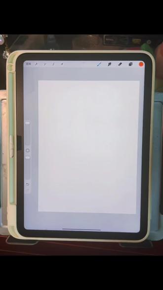 老巷的电线杆,是黄昏写给人间的诗,飞鸟掠过天际,把心事都藏进暮色里。#零基础学画画 #拥抱春天主题画
#跟着抖音学画画 #procreate绘画 ##艺术在抖音@抖音小助手 @抖音精选官方账号 @抖音作者助手