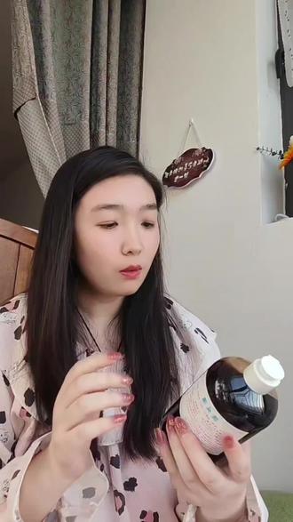 别看包装丑,主打配料干净扎实,控油真不错,发根不牢固经常烫染的都可以用#洗发水 #控油蓬松 #控油洗发水 #宝妈分享