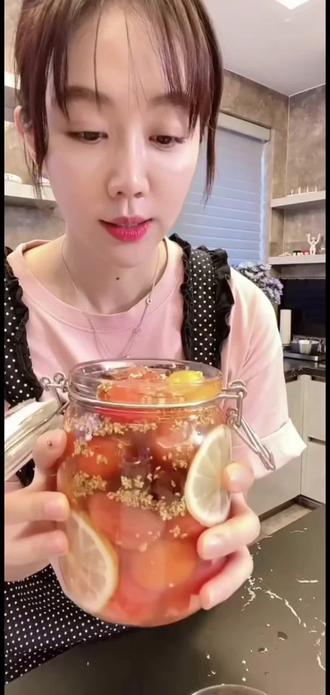 春节小甜品,聚会来一盘,酸甜可口清爽解腻#桂花圣女果 #圣女果 #解腻开胃 #年味争霸赛开赛啦