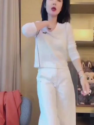 #简约穿搭 #高级感穿搭 #打底衫