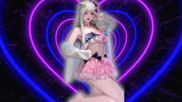 义父们今天介绍一位从漫画里走出来的女神@小暄酱 #漫画身材 #cos #碧蓝档案 #水梓cos