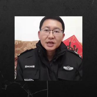 “211毕业当保安被约谈?武汉理工校友熊辉:母校没干涉,职业无贵贱!#大学生回应当保安遭学校约谈 #职业平等 #名校毕业生 #就业选择