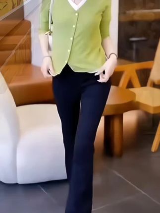 秋季女士短款上衣2025爆款大码t恤胖mm正肩遮肚子长袖黑色打底衫#简约穿搭 #春秋穿搭 #气质穿搭 #穿出高级感