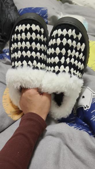 新手也能轻松完成的冰条线加皮草线拖鞋钩织教程来了