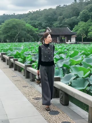 #优雅气质 #洋气减龄 #谁穿谁好看