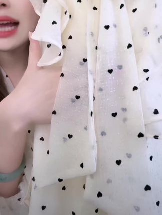 法式波点雪纺上衣女春蝴蝶结小衫气质名媛甜美荷叶边泡泡长袖衬衫#秋季新款 #法式衬衫 #百搭衬衫 #波点衬衫 #爆款热卖中