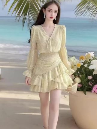 #出游穿搭 #气质仙女裙穿搭 #谁穿谁漂亮 #减龄显瘦穿搭 #新款连衣裙