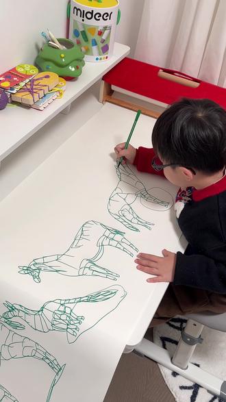 看他画画 又有意料不到的小惊喜~ #简笔画 #儿童画画