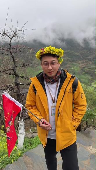 江西婺源篁岭三月二号最新实况,油菜花海是否开放?什么时间才是最佳观赏期?#江西旅游#江西旅游攻略 #婺源篁岭 #婺源油菜花 #江西旅游推荐