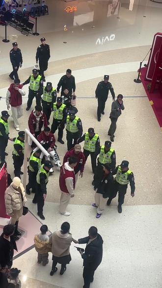 陪儿子追星🤩#浙ba#丽水队#丽水银泰城