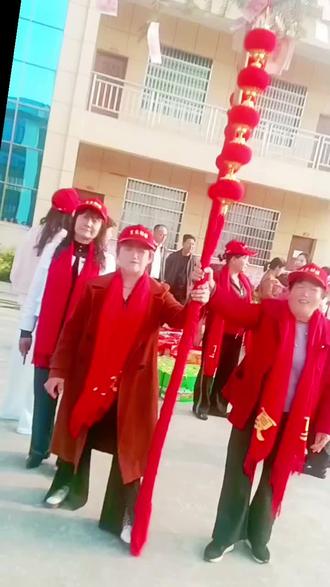 夏氏宗族姑娘霸气回娘家送腰台#民俗文化 #乡愁记忆