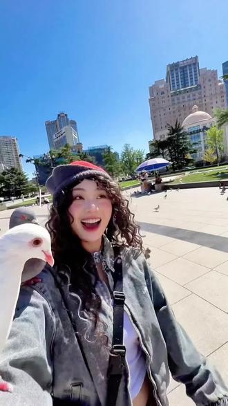 大连本地人最不理解,游客来玩做的事,我真的也不能理解#大连旅游 #大连旅游攻略 #旅游攻略 #旅行推荐官 #海边