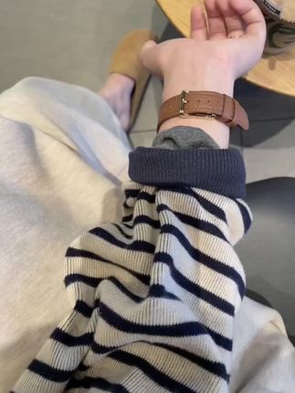 #秋季上新 #条纹卫衣 #宽松卫衣 #慵懒风穿搭 #洋气减龄@Dou抖音流量扶持 @Dou+抖爸爸巨量热点