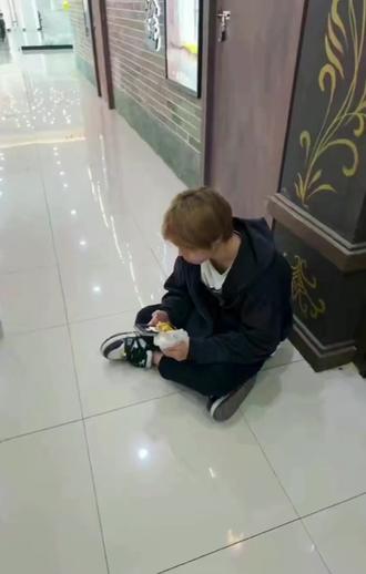 #心疼#天天开心哦@高昕(GX·超级密室) @DOU+小助手