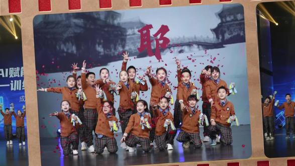 全程高能!一班快板表演《草船借箭》打出了千军万马的气势🏹 #快板 #快板教学 #草船借箭 #快板表演 #第一训练营