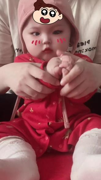 快过年了,让迷你牛提前预热一下技能🤣