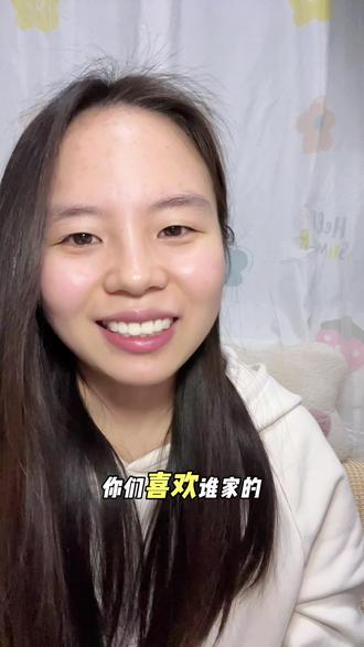 春天爆火的穿搭是皮衣配白裙子,你们都入手了吗?#皮衣 #白裙子 #小小101 #嘿嘿服饰 #小小101紫气东来