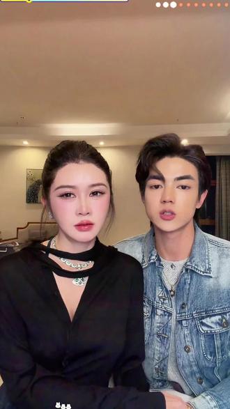 盈公主和纳迪尔遭到了威胁??这次临夏之行,本来想着好好宣传一下纳迪尔的家乡,太寒心了,今天播完明天回上海#盈公主 #纳迪尔 @👑盈公主👑今晚8点直播❤️明天回上海 @纳迪尔