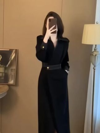 #黑色连衣裙 #新款连衣裙 #裙装穿搭 #新款上新