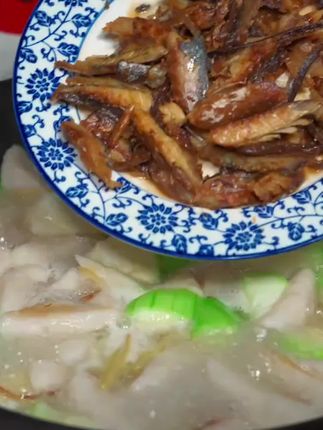 福建特产巴浪鱼干新鲜晒制肉质紧实咸香口味海鲜海产品干货#美食推荐 #巴浪鱼干 #巴沙鱼干 #咸鱼干 @DOU+小助手 @DOU+好生意