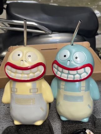 就喜欢这些丑萌丑萌的杯子#也太可爱了吧 #水杯 #搞怪 #吸管杯