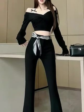 #显高显瘦 #面料柔软舒适 #穿出大长腿 #显高显瘦显腿长 #高品质女裤
