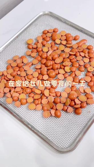 补钙补营养的羊奶蛋黄溶豆
#宠物零食 #自制宠物零食 #蛋黄溶豆