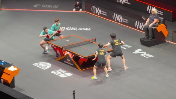 这球绝了,12月11日今天混双老祖打了个11比1,也是第一次见。#莎头 #乒乓球比赛 #乒乓球 #混双 #比赛现场