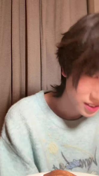 欢迎收看悬疑直播#童禹坤 #娱乐 #直播切片
谁能懂我的抽象🌚