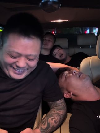 我只在乎你#搞笑#vlog日常 #热门#男人的快乐就是这么简单 #上热搜 @叫阿成咯