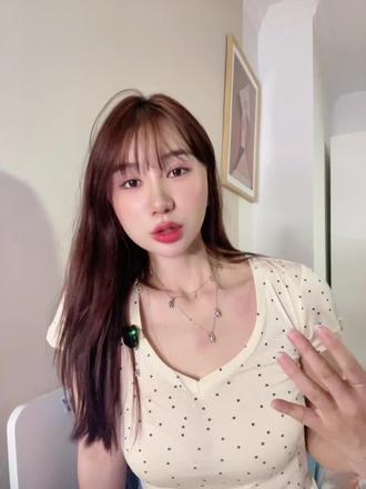 你太耀眼,就是对平庸者最大的冒犯,骂她、黑她、造她的谣,用尽一切恶意去否定她,不是她做错了什么,而是她的存在,狠狠戳破了很多人#方媛 #郭富城 #谷爱凌 #日常分享 #五十里桃花坞