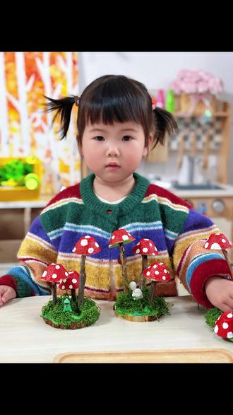 鸡蛋托别扔!和娃造片春日蘑菇森林,美哭了🌱
#手工 #幼儿园亲子手工 #鸡蛋托 #蘑菇森林