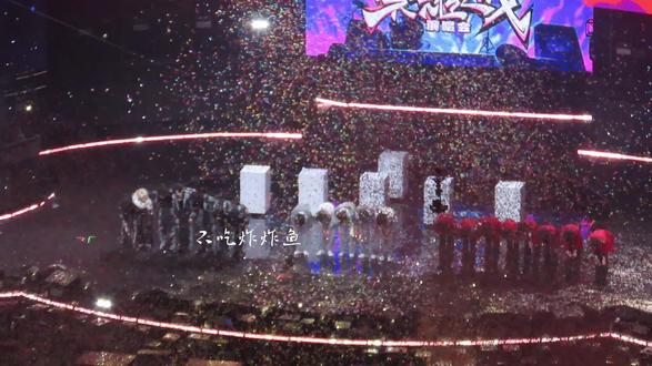 #荣耀之战 #top登陆少年 冠军和彩带都只属于你们