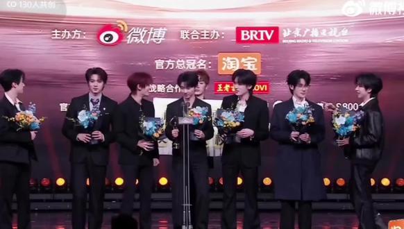 哈哈哈兄弟们的梗是一个不落啊#时代少年团 #微博之夜