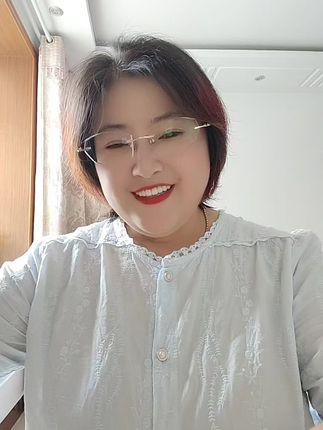 沪兮女王玻尿酸香氛沐浴露,保湿滋润,不假滑易冲洗,持久留香#自用好物推荐 #强烈推荐 #洗护好物