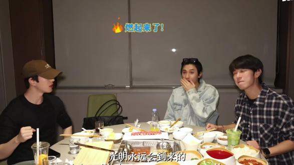 哈哈哈,你不早说(手不停)开团秒跟#团综 #这谁顶得住啊 #向全世界安利 #不愧是你