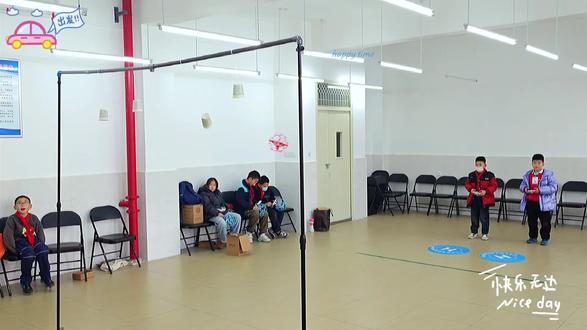 #无人机足球 #无人机足球赛 #社团课 #竞技体育 #训练方法
实践证明无人机撞纸杯,可以减少维修概率,上课费教练