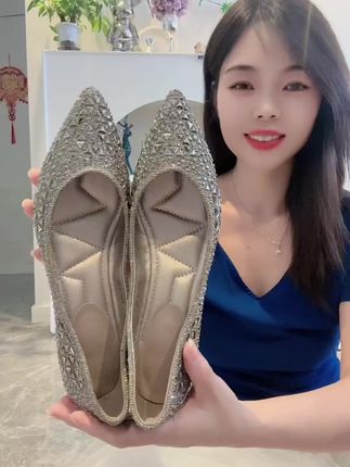 #单鞋 #宝藏鞋子 #脚宽脚胖都可以 #软底软面尖头鞋#尖头鞋