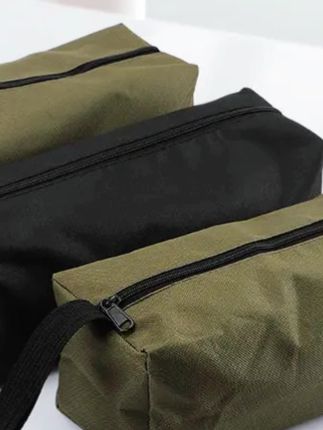 #电工多功能工具收纳包 #加厚结实便携工具袋 #小型手提工具收纳小包 #耐用工具整理收纳袋 #多功能电工专用手提包 【电工多功能工具收纳包】加厚材质结实耐用,小型便携可手提,能分类收纳工具,适配电工等多场景使用。