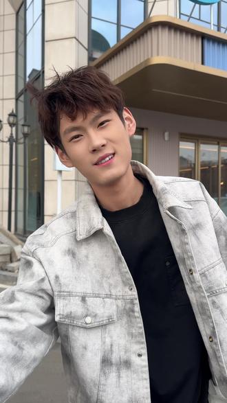 果然暧昧最让人上头了#奶狗#初见#185男大