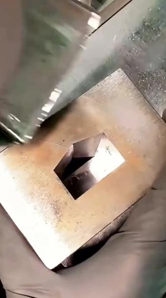 效率爆炸的起源:当人类学会让机器“自己干活”