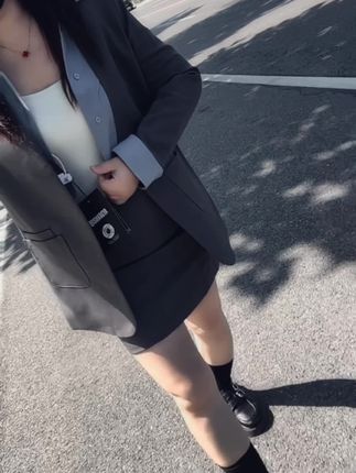 在不被爱的生活里找爱的痕迹 太难了 别为难自己了 真诚要留给同样真诚的人#今日穿搭 #日常穿搭