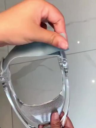 长时间戴着它办公,脖子也不会累,#好物推荐🔥 真不错 欧酷颈托#可调节颈托#亲肤硅胶脖套#种草好物