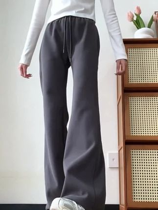藏蓝色微喇叭运动裤女士春秋不贴腿宽松显瘦瑜伽阔腿高个子卫裤子