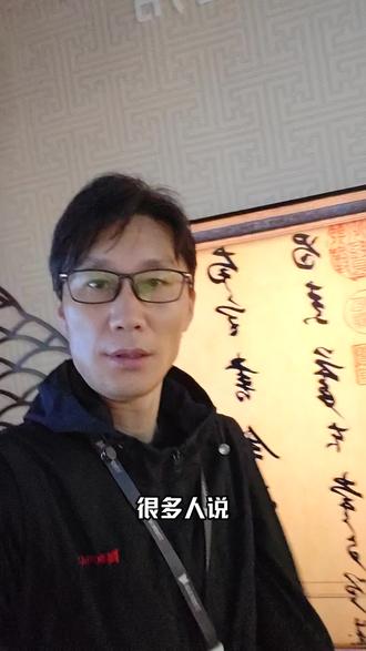 还在为选电视烦恼?创维Q7H新品电视轻松搞定!4K超清画质搭配杜比音效,追剧观影超畅快。智能语音控制超便捷,动动嘴就能换台。开启护眼模式,全天守护视力,老人小孩安心看!#Q7H #画境屏 #新品壁纸电视Q7H