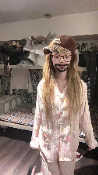 七彩阳光是这样跳的没错吧#山西摇 #上热搜 #助手抖音