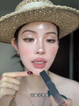 卡梅拉的13号色大容量超丝滑的口红,太爱了😍#口红 #美妆#口红试色 #唇泥试色 #卡梅拉唇泥