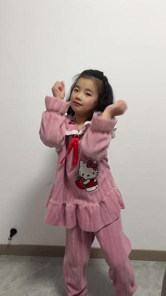 可爱的哭哭手势舞#卡点 #手势舞 #我要上热门🔥