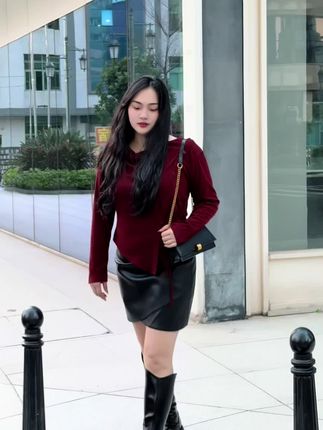 168斤无瘦身!不要因为别人的一句话,就扼杀自己一天的好心情 #氛围感ootd穿搭 #日常穿搭分享 #大码女装120斤到220斤 #秋冬新款 #皮裙搭配