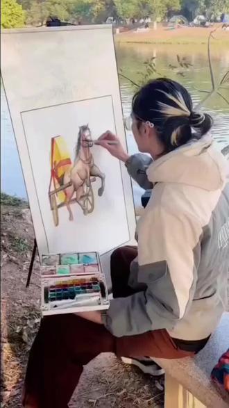 最近网上很火的“马上有钱”全过程来了! #笑不活了 小哥想画一幅《马上有钱》,却被小姐姐一语成谶,打破内涵,在网上火了!此事不算完!第二天再次被#补刀 !无奈之下,《马上有钱》最终成了《马拉个币》!此画独一无二!已被浙江温商曾总买走!!#马上有钱 !后续结束!@木子吟作品